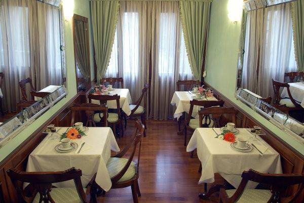 Palazzo La Scala Hotel Venecia Restaurante foto